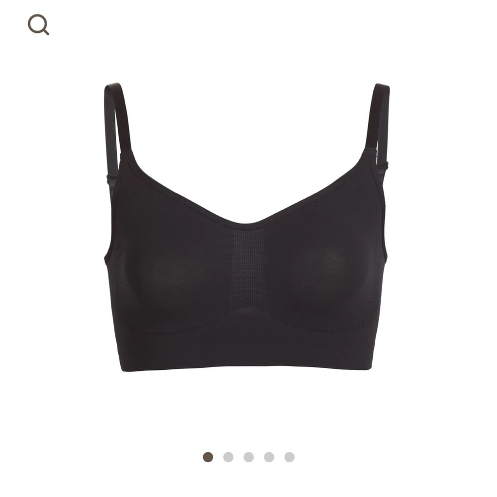 SKIMS sculpting bra